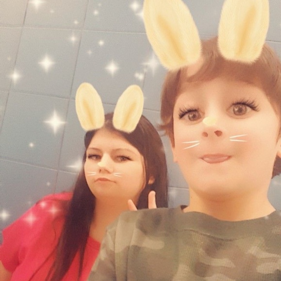 Meet your Posher, Amber - Picture 9 of 10